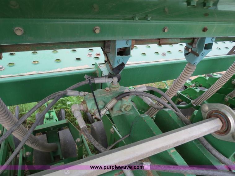image for item B2230 John Deere 1530 20' soybean drill