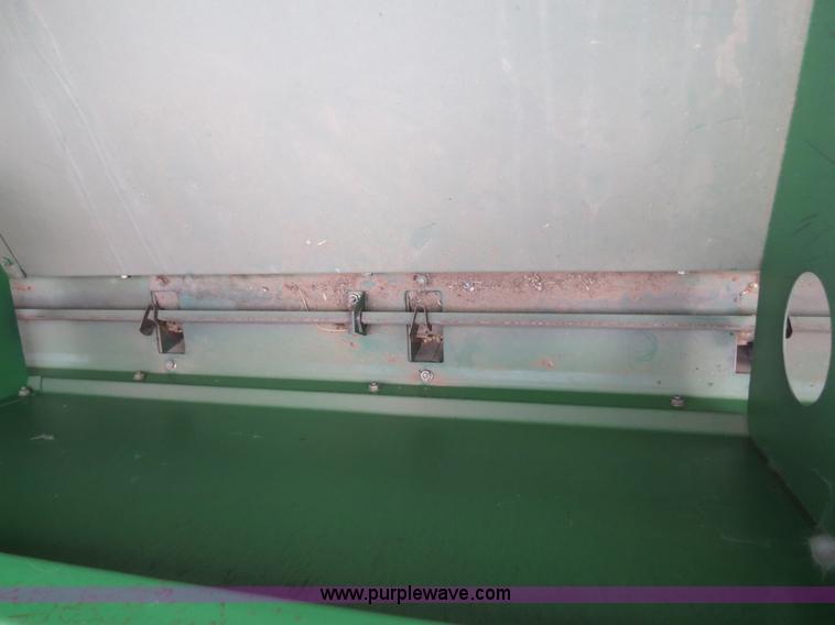 image for item B2230 John Deere 1530 20' soybean drill