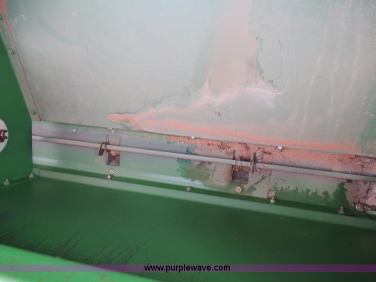 image for item B2230 John Deere 1530 20' soybean drill