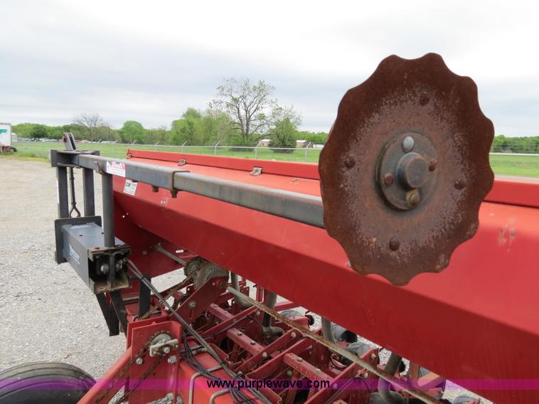 image for item B2273 1995 Case IH 5400 20' soybean special drill