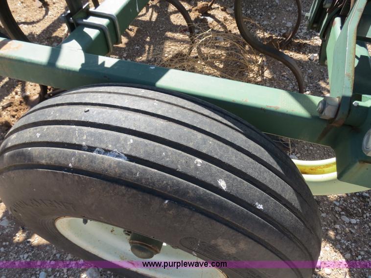 image for item B2275 QuinStar Flex-King 3000 33.5' field cultivator