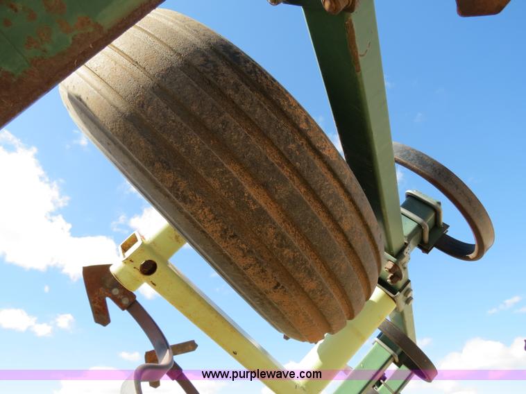 image for item B2275 QuinStar Flex-King 3000 33.5' field cultivator