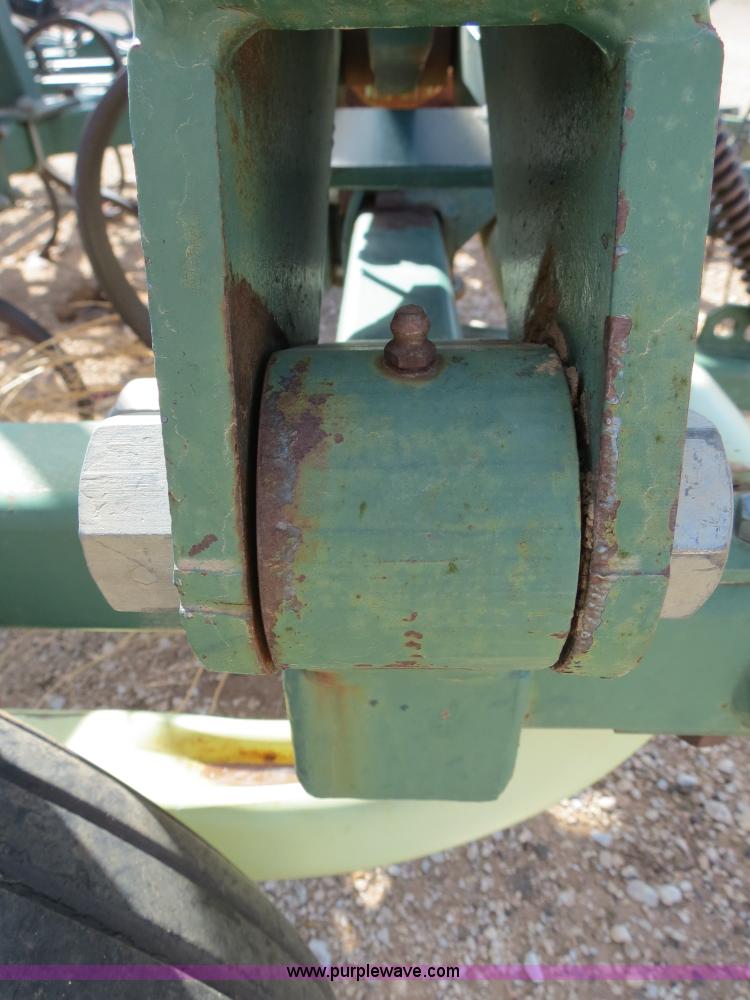 image for item B2275 QuinStar Flex-King 3000 33.5' field cultivator