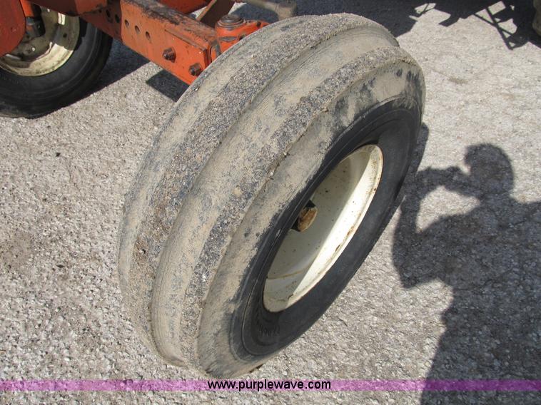 image for item B2685 1967 Allis Chalmers One Ninety XT tractor