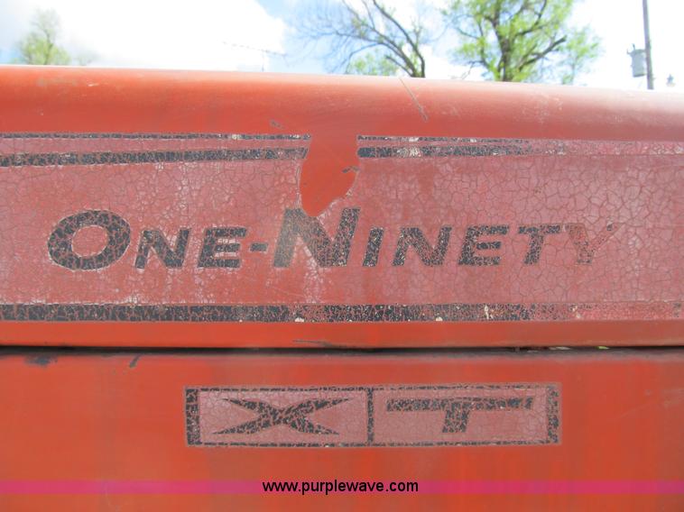 image for item B2685 1967 Allis Chalmers One Ninety XT tractor