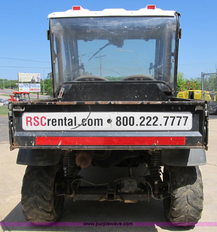 image for item B2693 2007 Club Car XRT1550G utility vehicle