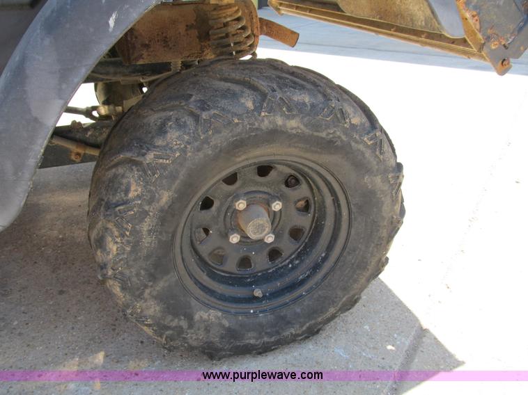 image for item B2693 2007 Club Car XRT1550G utility vehicle