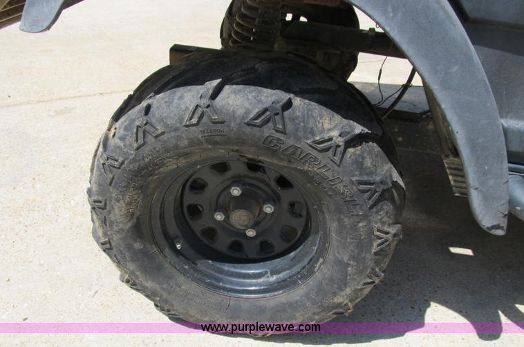 image for item B2693 2007 Club Car XRT1550G utility vehicle