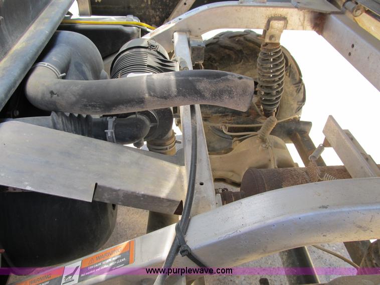 image for item B2693 2007 Club Car XRT1550G utility vehicle