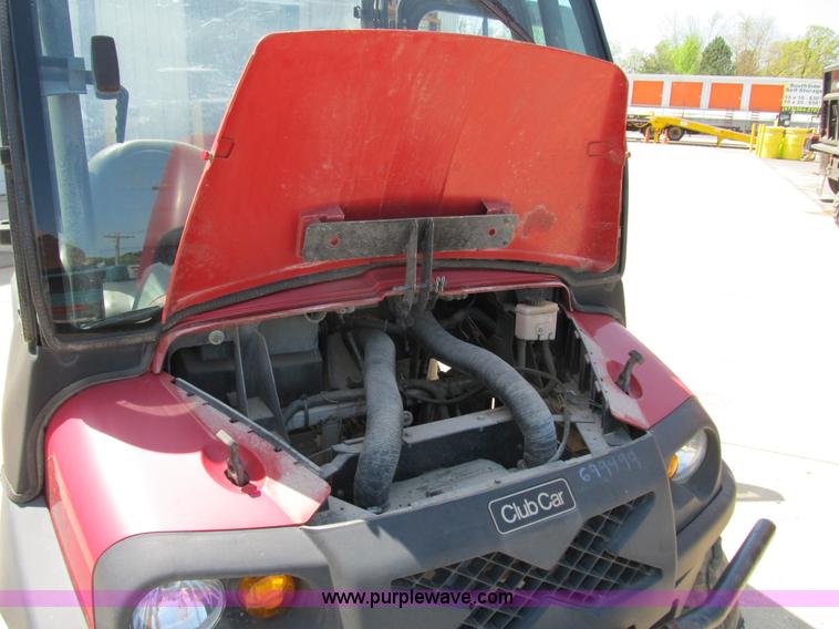 image for item B2693 2007 Club Car XRT1550G utility vehicle