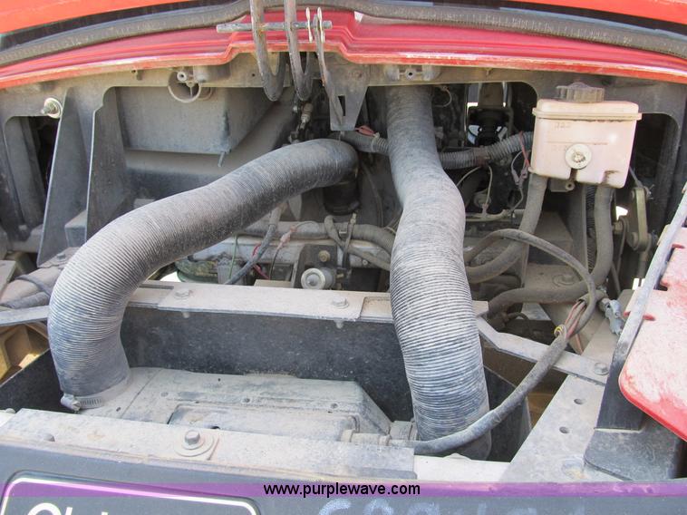 image for item B2693 2007 Club Car XRT1550G utility vehicle