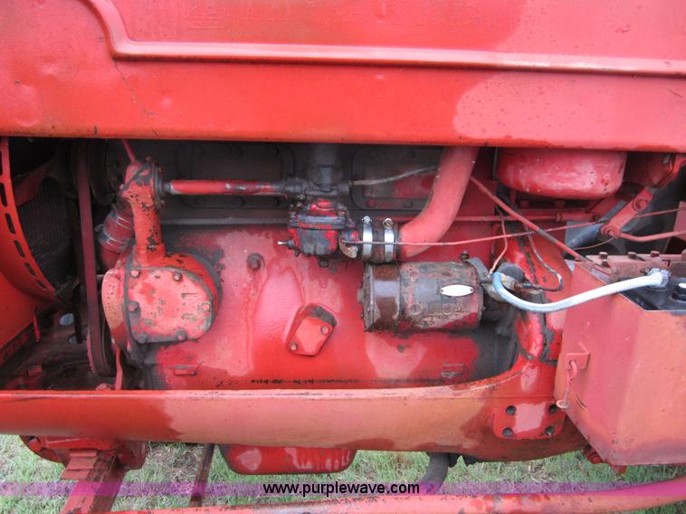 image for item B3165 International W9 tractor