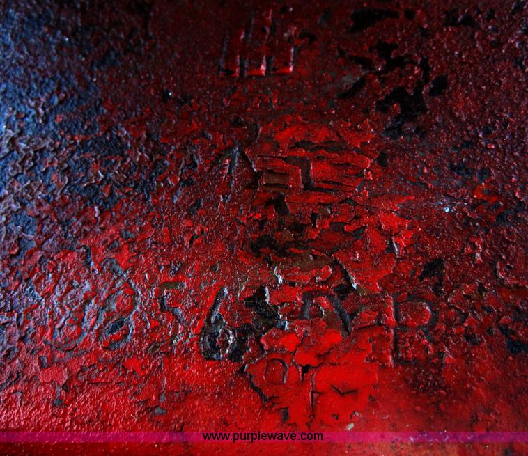 image for item B3165 International W9 tractor