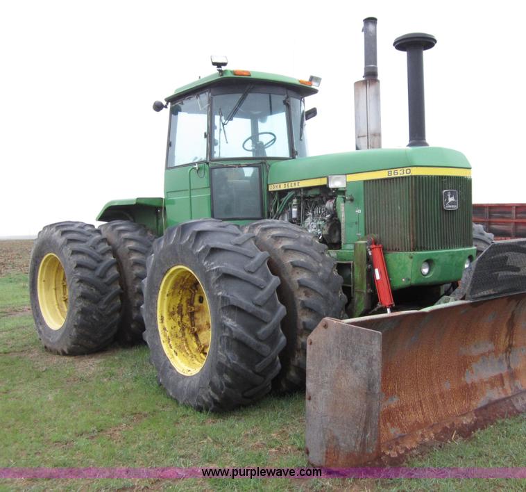 image for item B3167 1977 John Deere 8630 4WD tractor