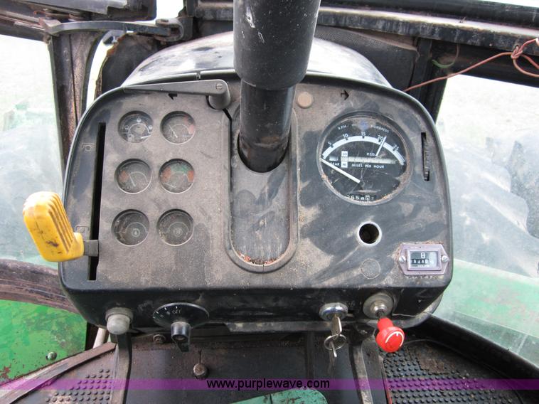 image for item B3167 1977 John Deere 8630 4WD tractor