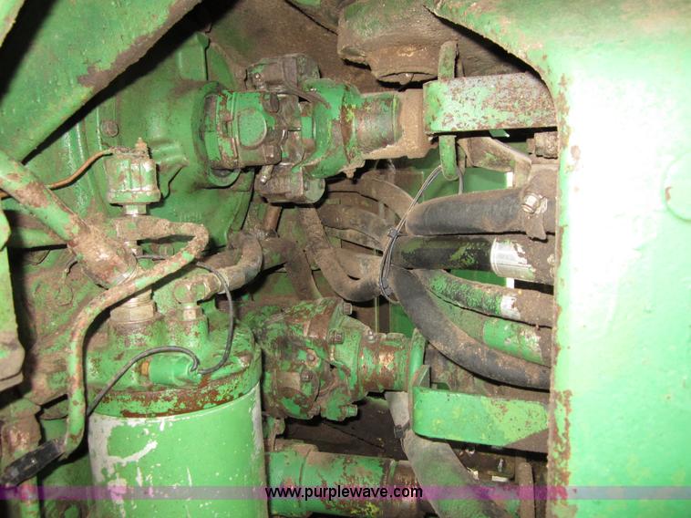 image for item B3167 1977 John Deere 8630 4WD tractor