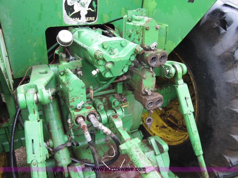 image for item B3167 1977 John Deere 8630 4WD tractor