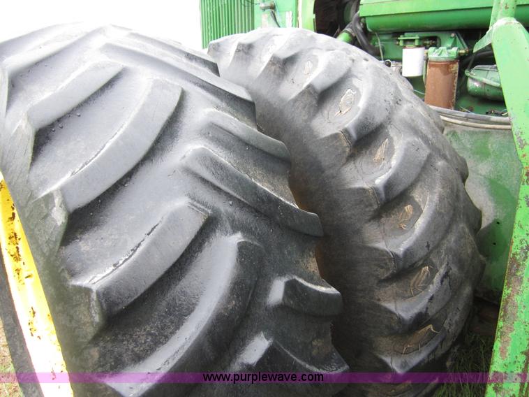 image for item B3167 1977 John Deere 8630 4WD tractor