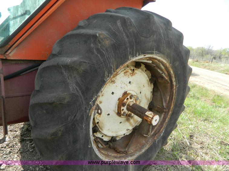 image for item B3600 Allis-Chalmers 7040 tractor