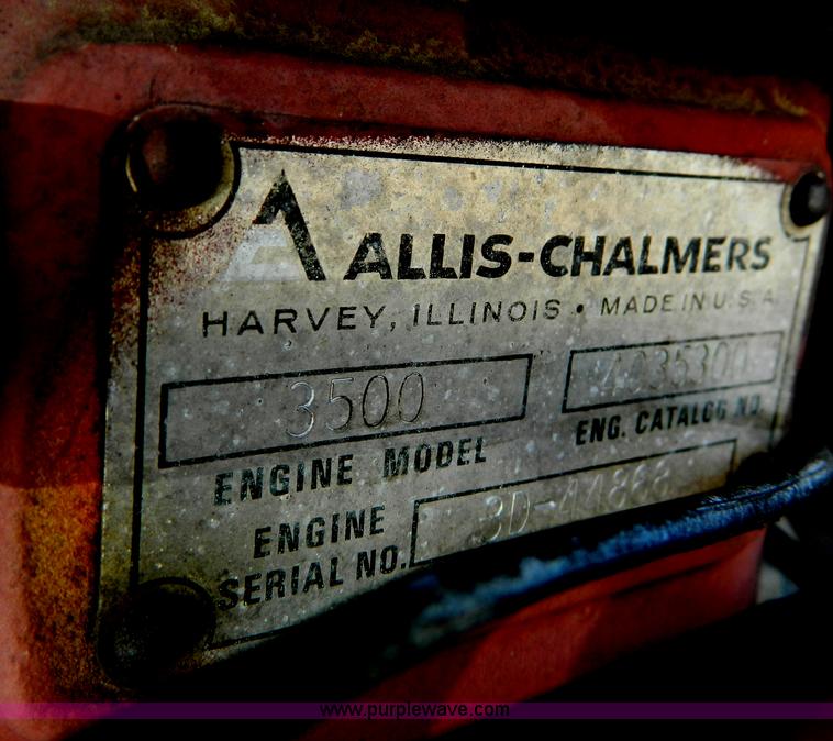 image for item B3600 Allis-Chalmers 7040 tractor