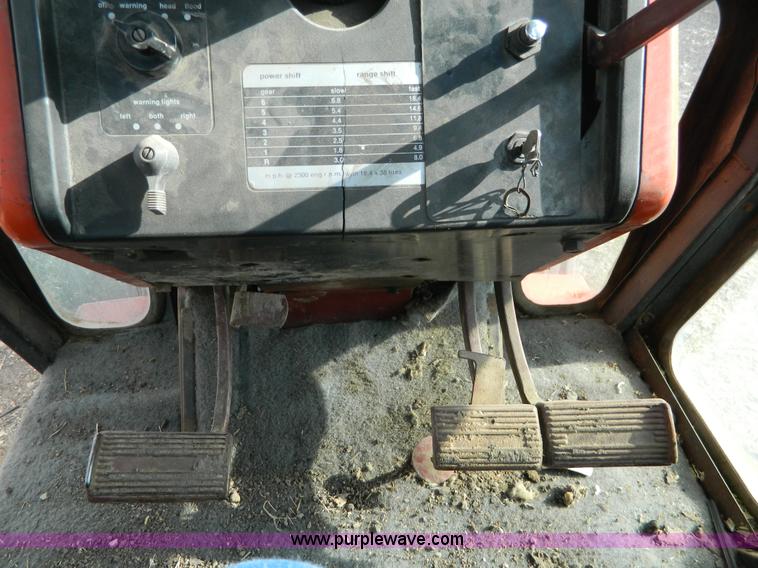 image for item B3600 Allis-Chalmers 7040 tractor