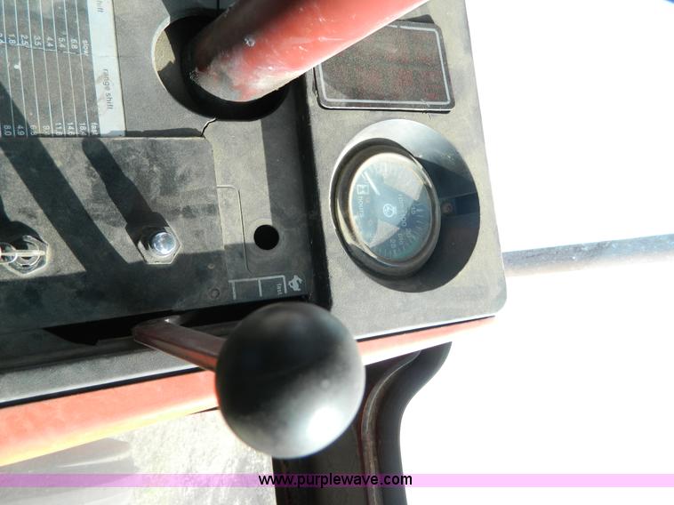 image for item B3600 Allis-Chalmers 7040 tractor