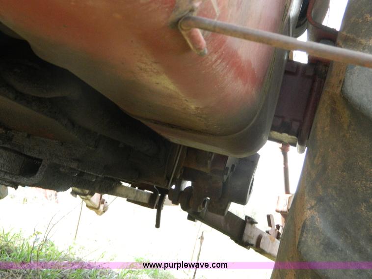 image for item B3600 Allis-Chalmers 7040 tractor