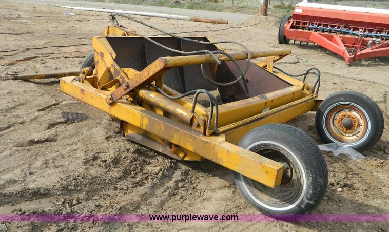 image for item B3602 Ashland 25D pull scraper