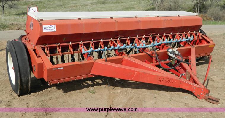 image for item B3603 IH 510 grain drill