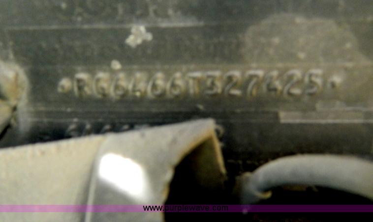 image for item B3610 1988 John Deere 7720 Titan II combine