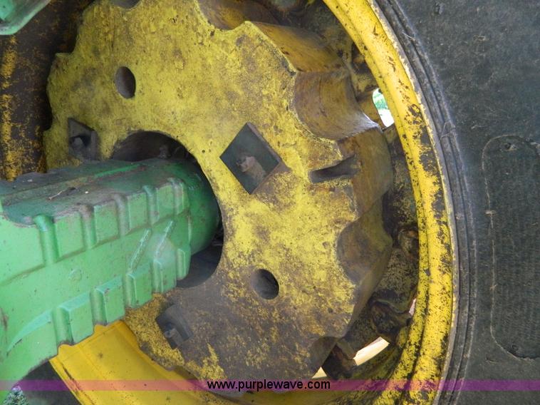 image for item B3612 1974 John Deere 4630 tractor