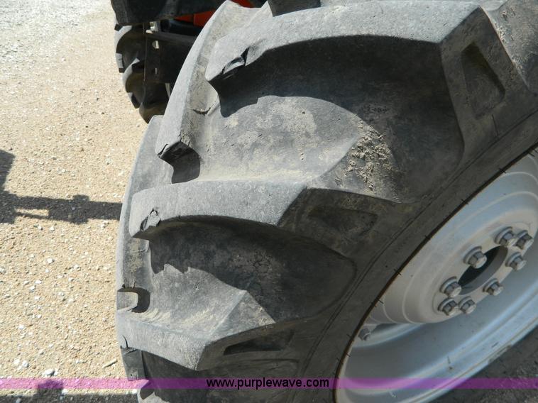 image for item B3620 1996 Allis Chalmers 8610 MFWD tractor