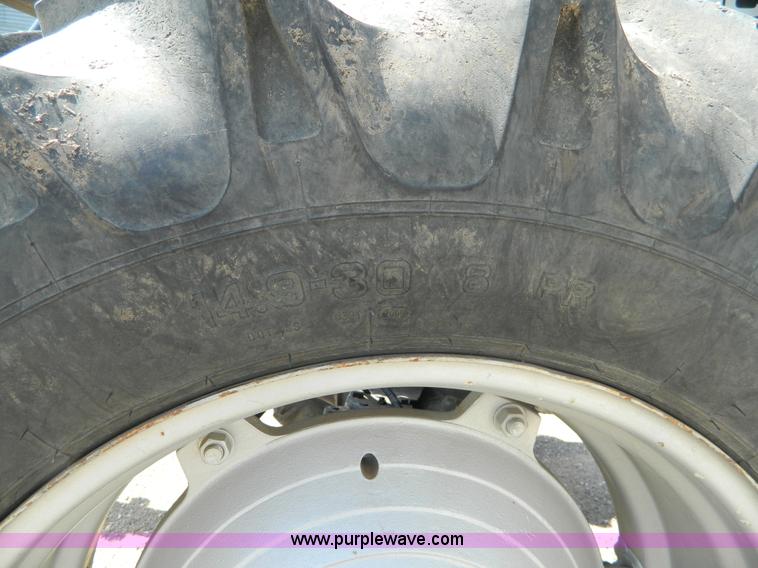 image for item B3620 1996 Allis Chalmers 8610 MFWD tractor