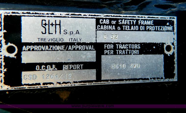 image for item B3620 1996 Allis Chalmers 8610 MFWD tractor