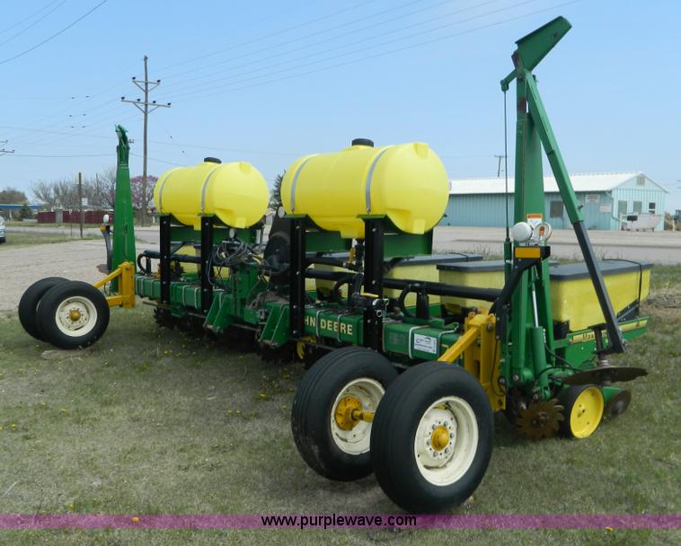 image for item B3625 John Deere 7300 Max Emerge 2 eight row planter