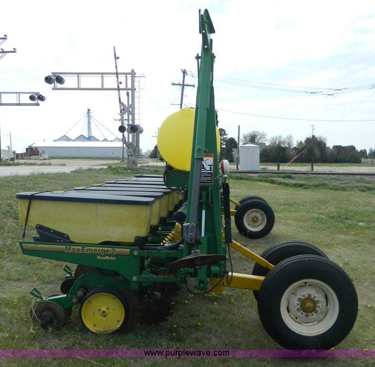 image for item B3625 John Deere 7300 Max Emerge 2 eight row planter