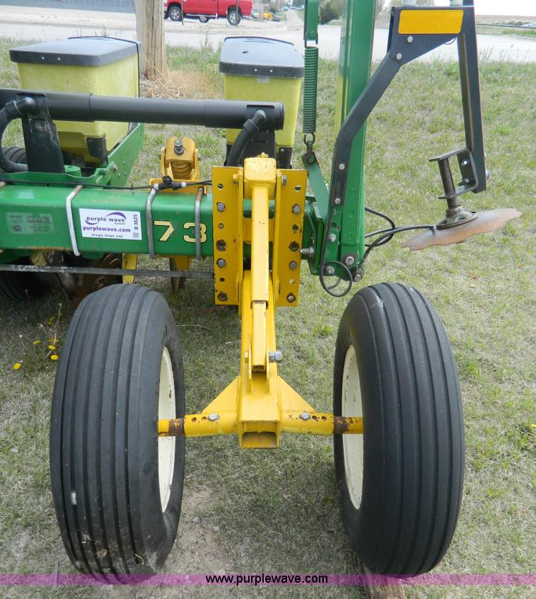 image for item B3625 John Deere 7300 Max Emerge 2 eight row planter