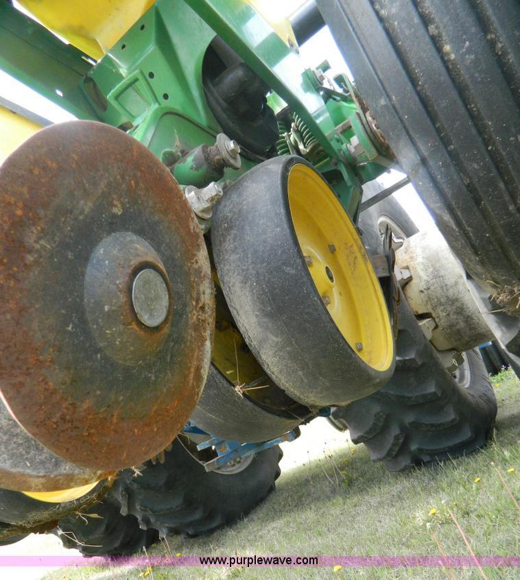image for item B3625 John Deere 7300 Max Emerge 2 eight row planter