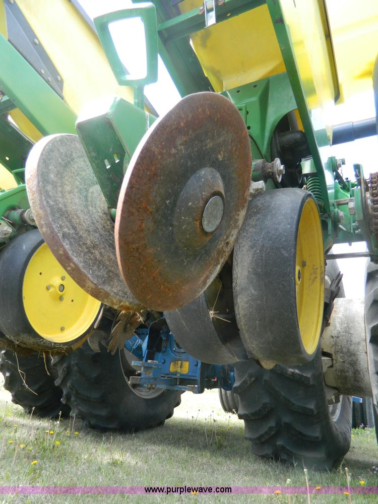 image for item B3625 John Deere 7300 Max Emerge 2 eight row planter
