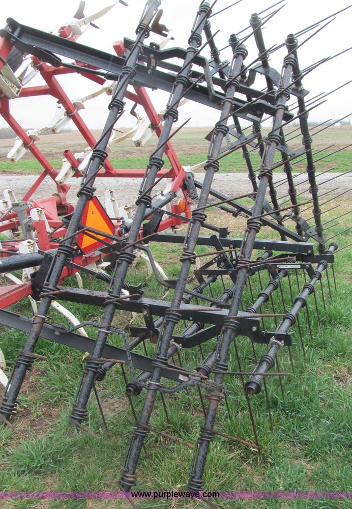 image for item B5113 Wil-Rich 2500 21' field cultivator