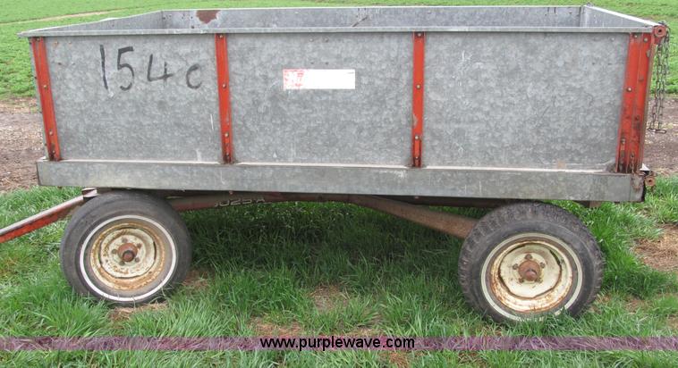 image for item B5114 Nu-bilt 5025A grain wagon