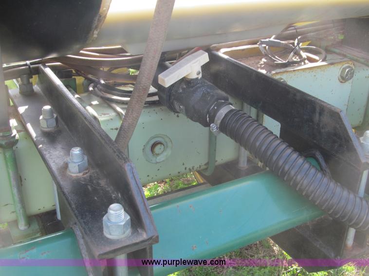 image for item B5118 John Deere 7100 12 row planter