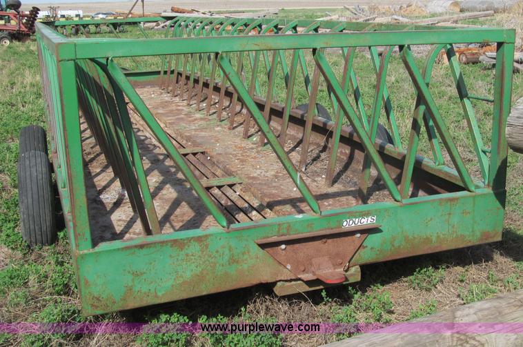 image for item B5120 Phoenix FT24 portable hay trailer feeder wagon