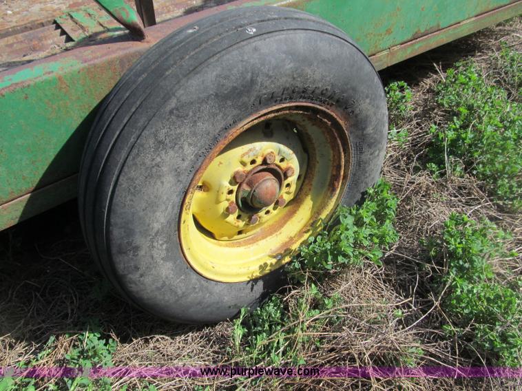 image for item B5120 Phoenix FT24 portable hay trailer feeder wagon