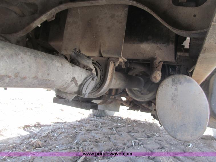 image for item B5123 1979 International 1854 tandem axle grain truck