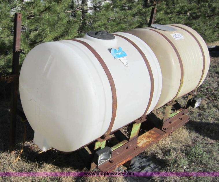image for item B5774 Fertilizer tanks