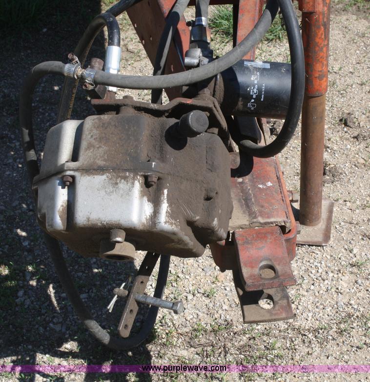 image for item B6521 International 400 Cyclo-Air six row planter