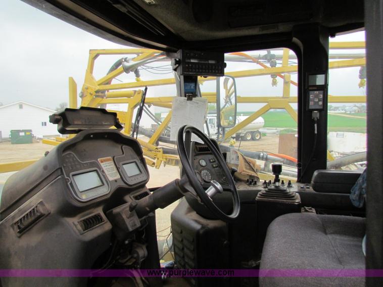 image for item B7214 2000 Ag-Chem TerraGator 8104 floater