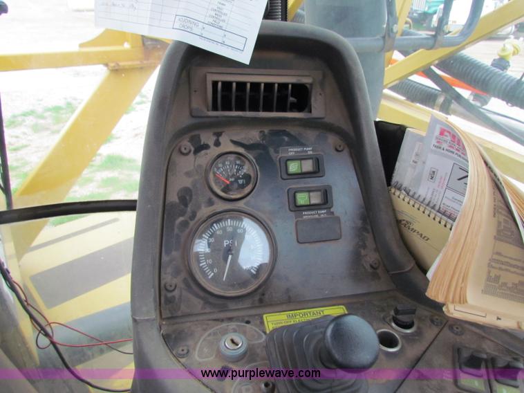 image for item B7214 2000 Ag-Chem TerraGator 8104 floater