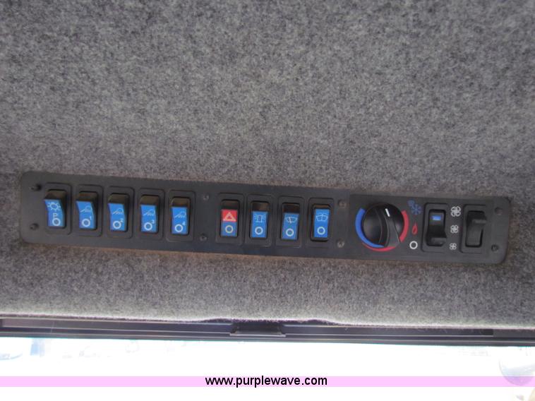 image for item B7214 2000 Ag-Chem TerraGator 8104 floater